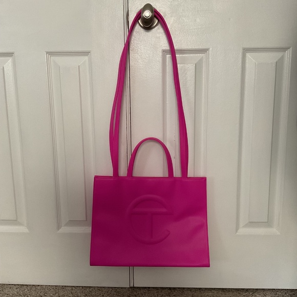 Telfar Medium Shopping Bag | Azalea - Picture 2 of 7